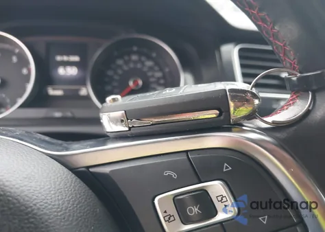 2016 Volkswagen Golf Gti Autobahn 4-Door z USA, uszkodzony, nr VIN 3VW4T7AUXGM002202